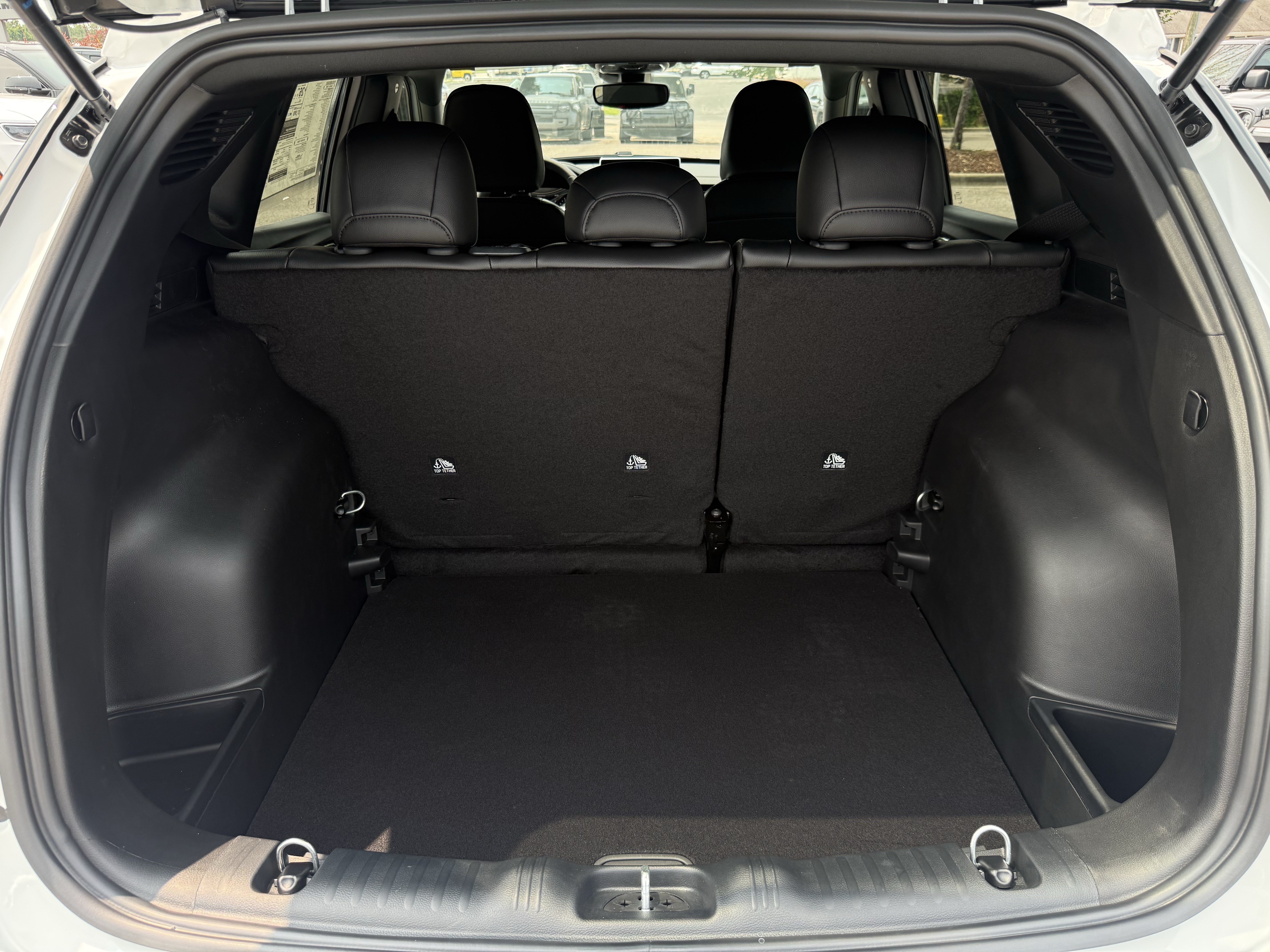 New 2026 Jeep Compass Latitude AWD/4WD image 32