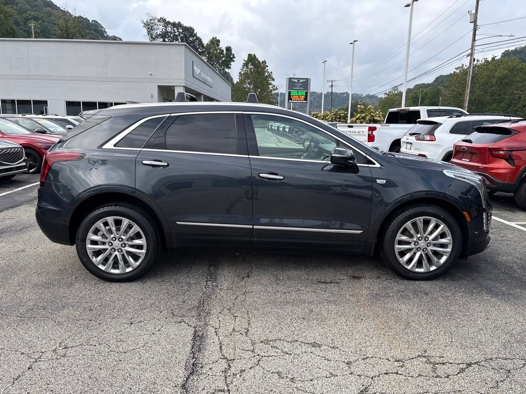Used 2021 Cadillac XT5 Premium Luxury w/ LPO, Premium Carpet Package AWD/4WD image 6