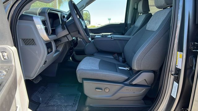 New 2026 Ford F250 XLT w/ XLT Premium Package image 17