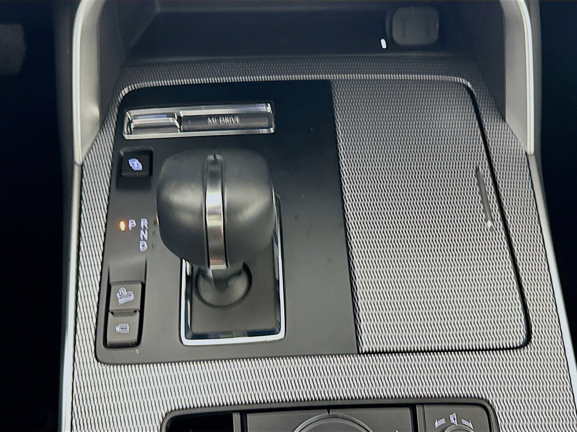 Used 2024 MAZDA CX-90 Plug-In Hybrid w/ Premium Plus image 25