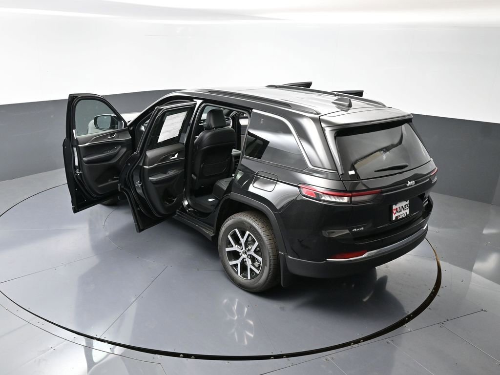 New 2025 Jeep Grand Cherokee Limited w/ Trailer Tow Package image 53