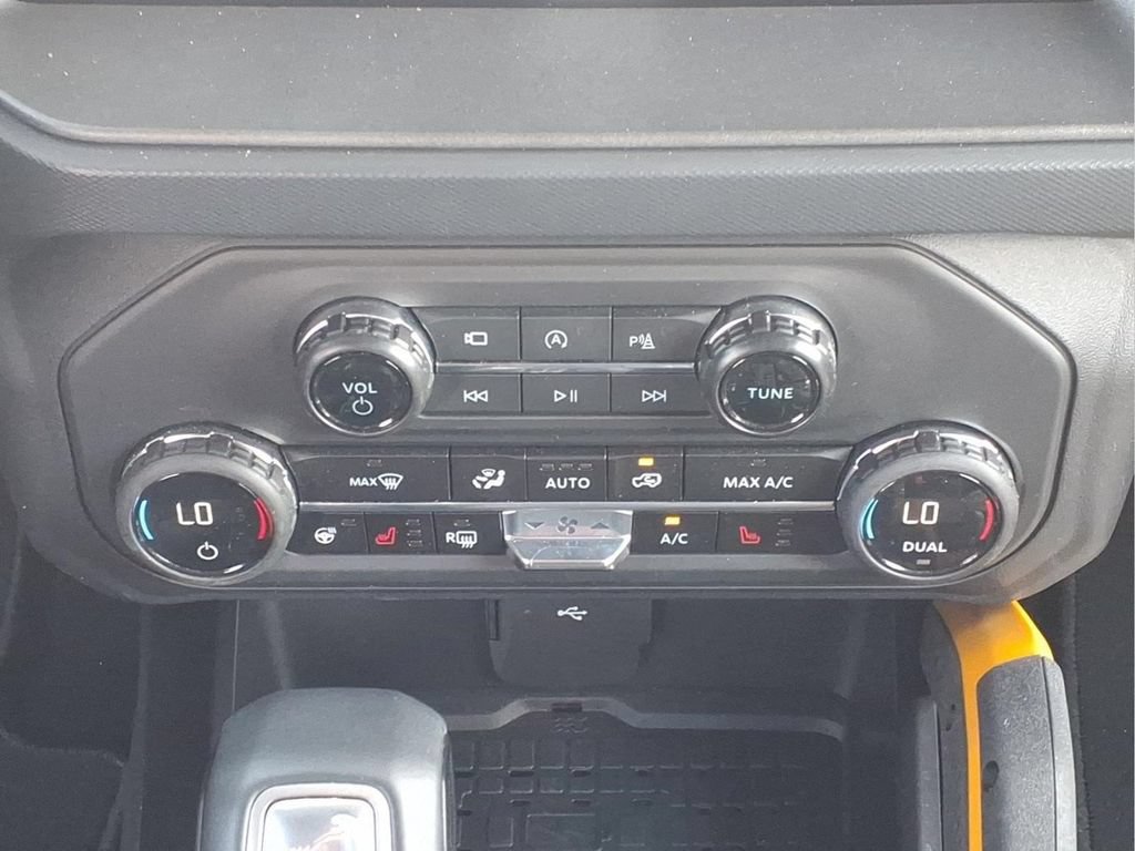 Used 2024 Ford Bronco Badlands AWD/4WD image 20