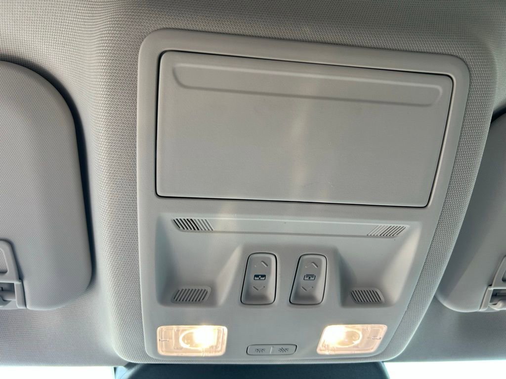 Certified 2022 Ford Escape SEL w/ SEL Stealth AWD Package image 34