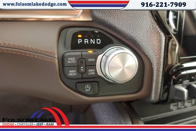 New 2025 RAM 1500 Limited w/ Trailer Tow Group image 18