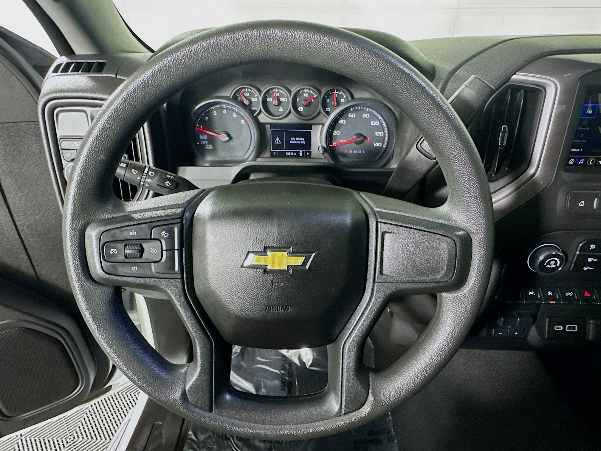 Used 2023 Chevrolet Silverado 1500 Custom image 15