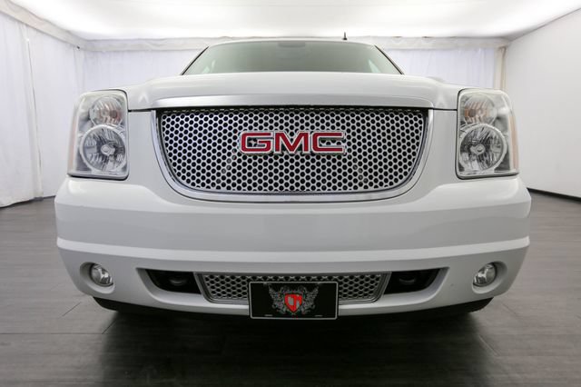 Used 2011 GMC Yukon XL Denali AWD/4WD image 38