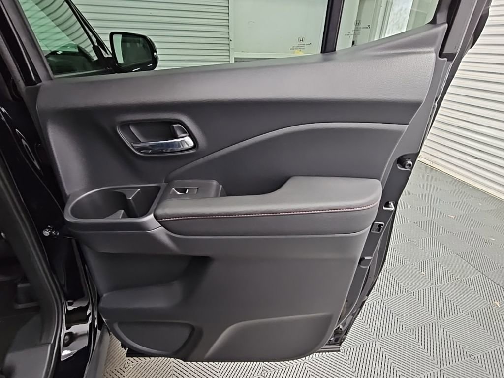 New 2026 Honda Ridgeline Black Edition image 41