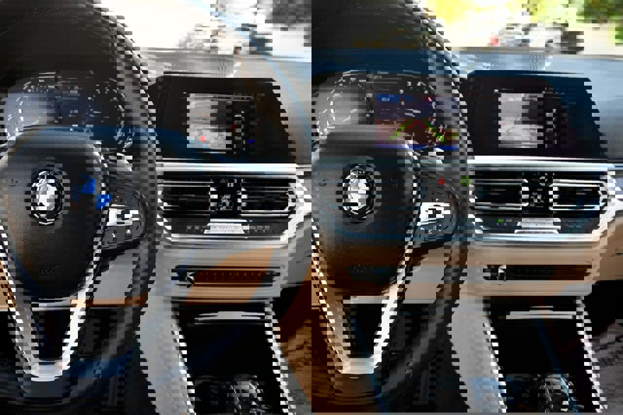 Used 2021 BMW 330i Sedan w/ Convenience Package image 26