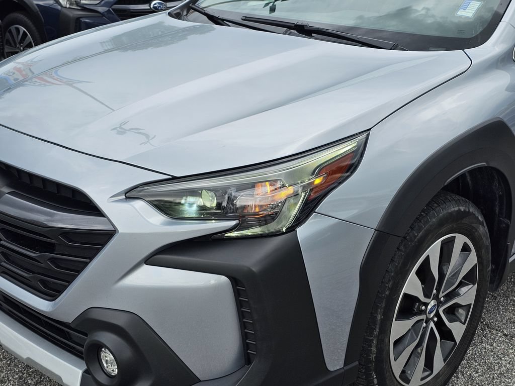 Certified 2023 Subaru Outback Limited AWD/4WD image 6