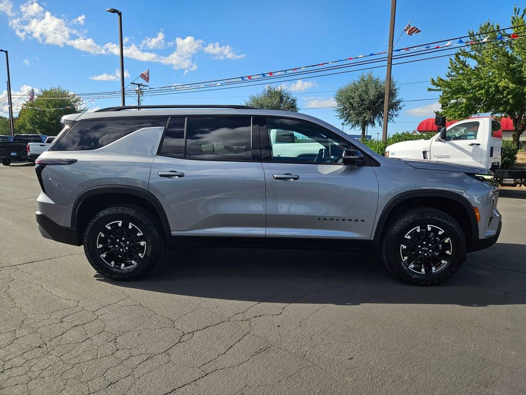 New 2026 Chevrolet Traverse Z71 image 7