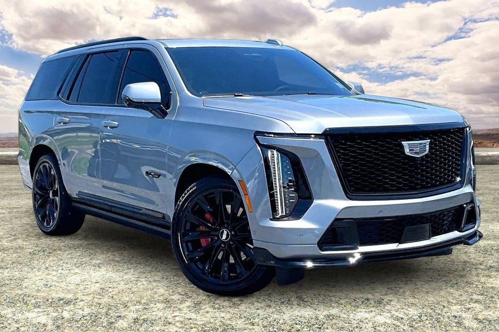 Used 2025 Cadillac Escalade V w/ LPO, ONYX Package