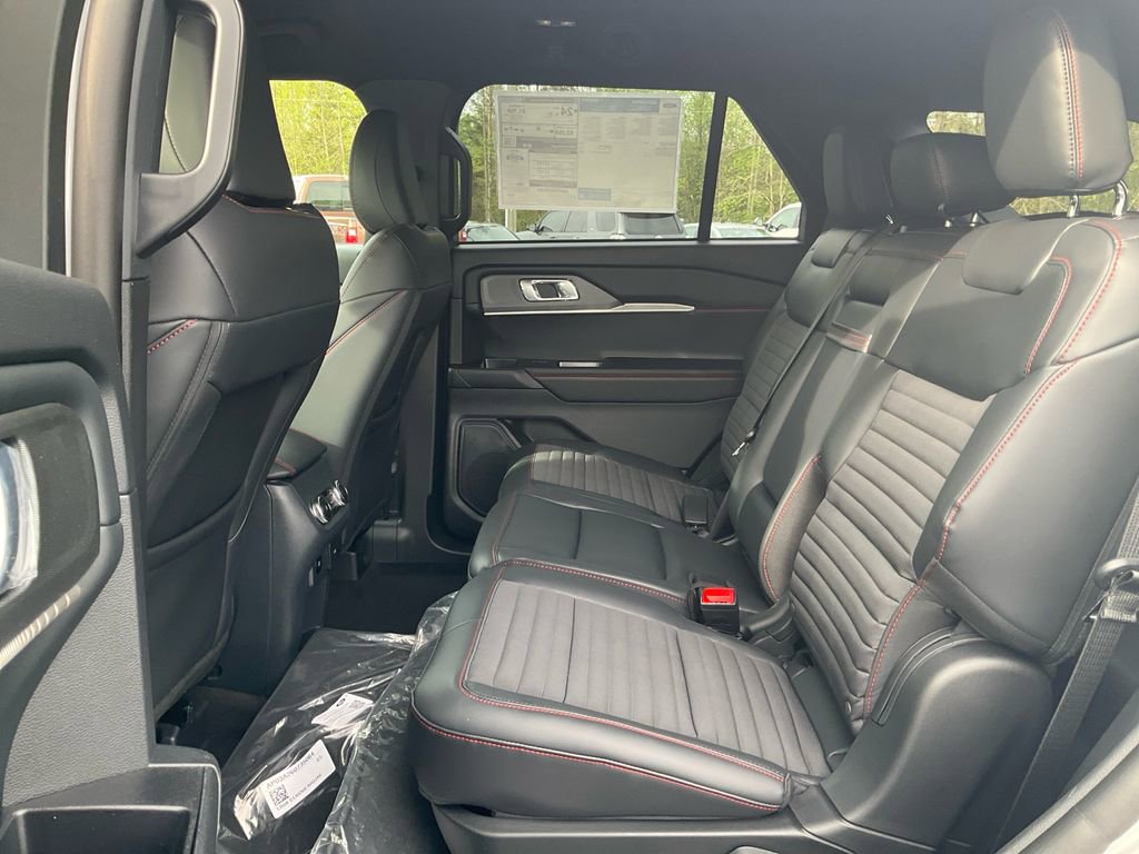 New 2026 Ford Explorer ST-Line image 14
