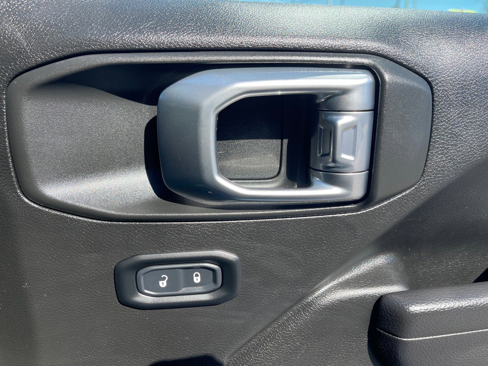 Used 2022 Jeep Wrangler Unlimited Sport image 20