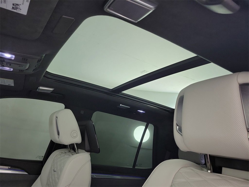 Certified 2025 Cadillac Escalade V image 18