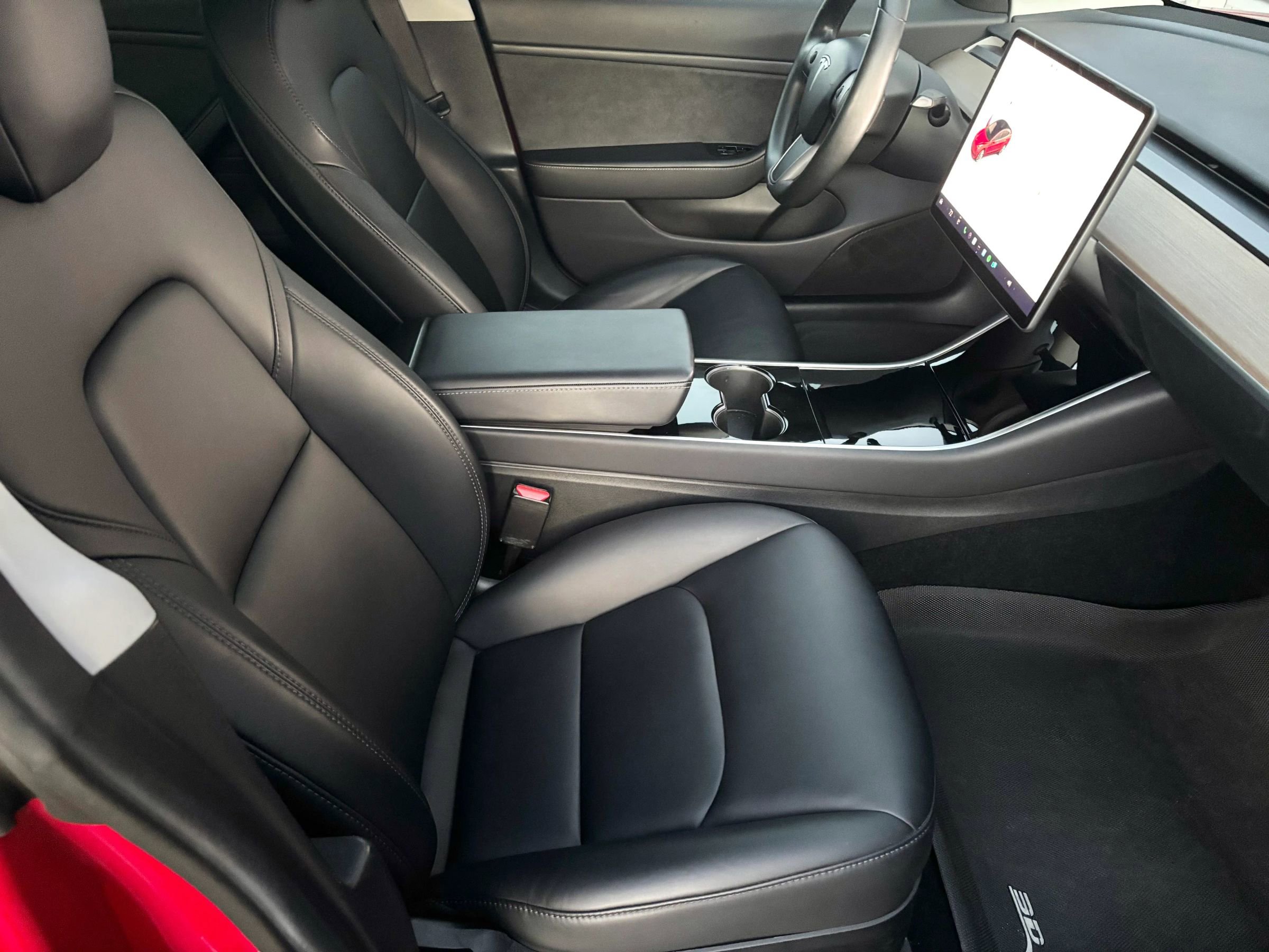 Used 2018 Tesla Model 3 Long Range image 12