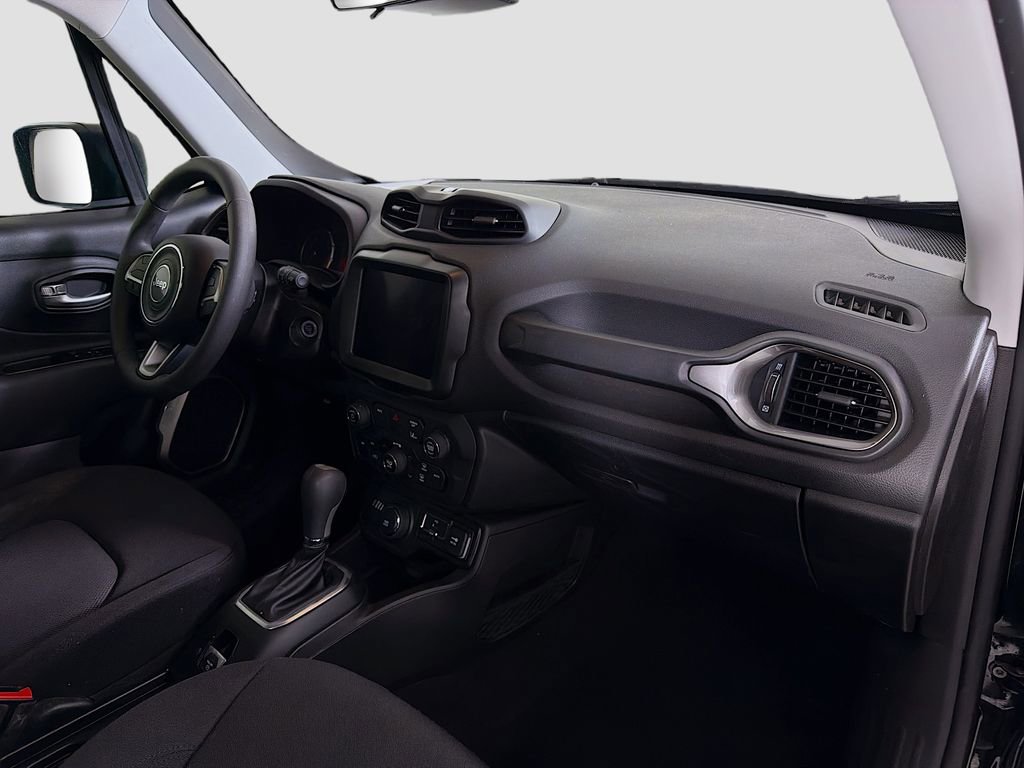 Used 2023 Jeep Renegade Latitude image 29