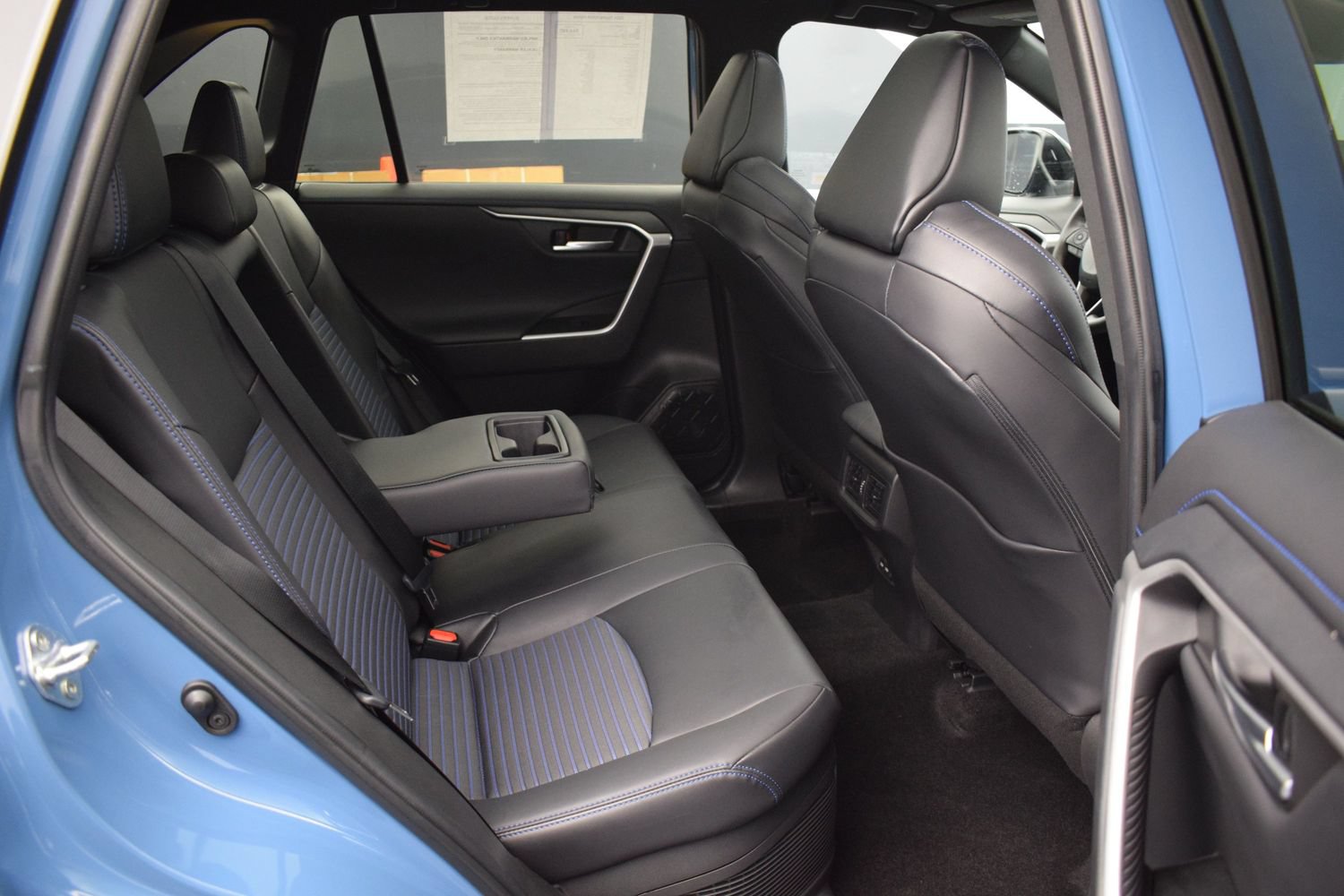 Used 2024 Toyota RAV4 XSE w/ Advanced Technology Package AWD/4WD image 11