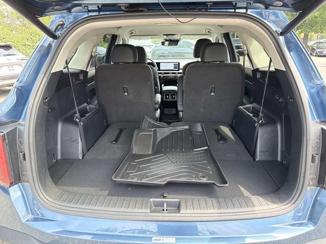 Used 2025 Kia Sorento EX AWD/4WD image 12