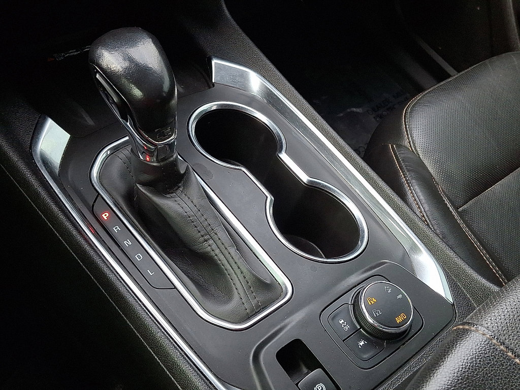 Used 2021 Chevrolet Traverse Premier w/ LPO, Floor Liner Package image 28