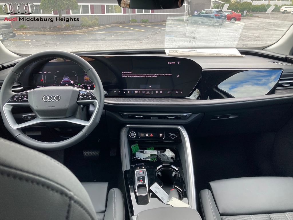 New 2025 Audi Q5 Premium Plus image 12