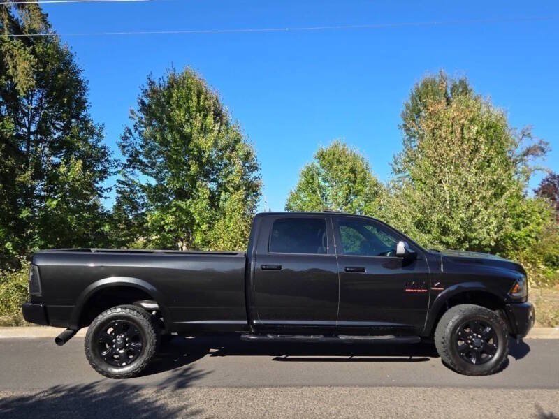 Used 2017 RAM 2500 Laramie w/ Sport Appearance Group AWD/4WD image 8