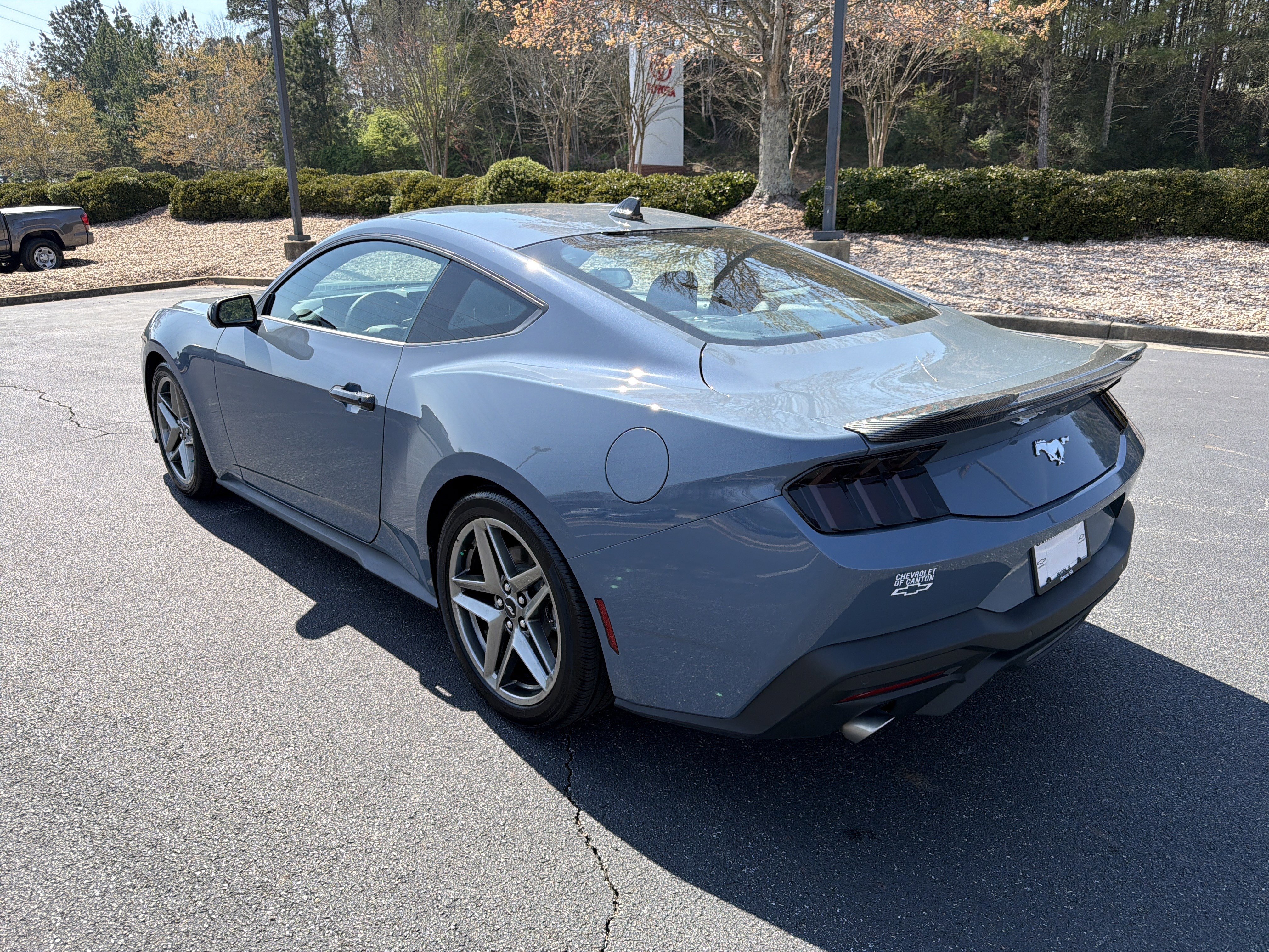 Used 2025 Ford Mustang Coupe image 7