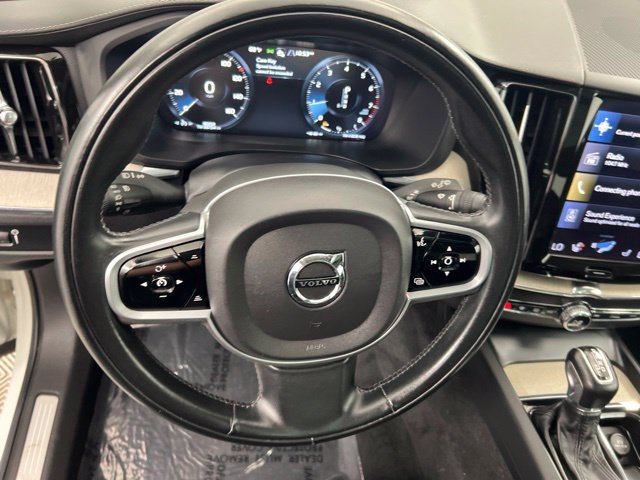 Used 2021 Volvo XC60 T5 Inscription AWD/4WD image 19