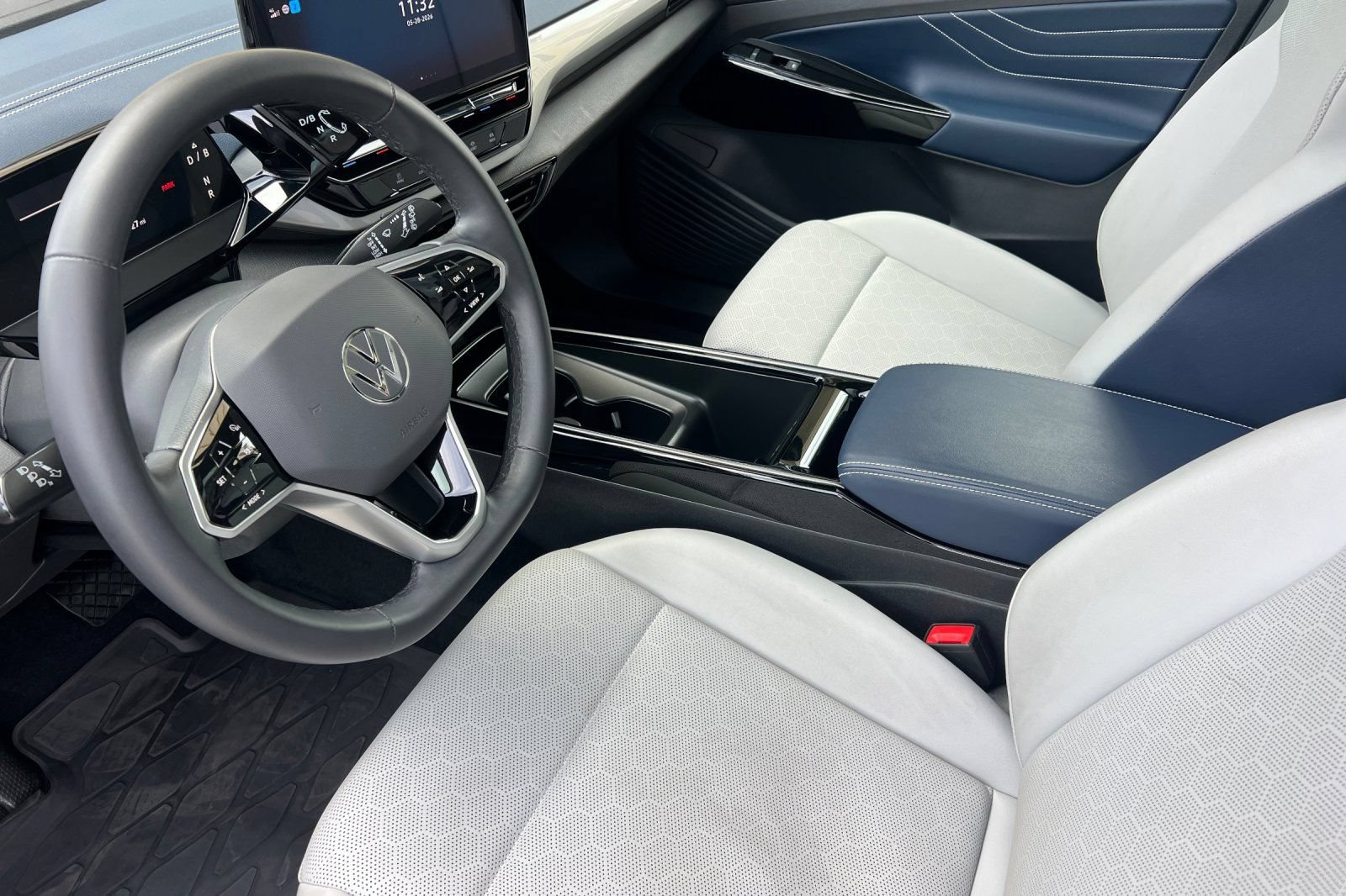 Used 2024 Volkswagen ID.4 S RWD image 10