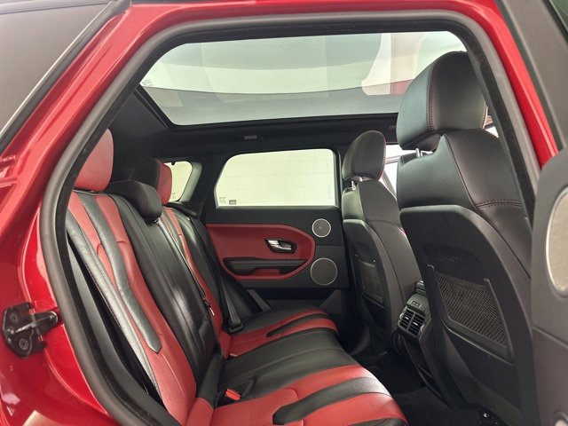 Used 2015 Land Rover Range Rover Evoque Dynamic image 28