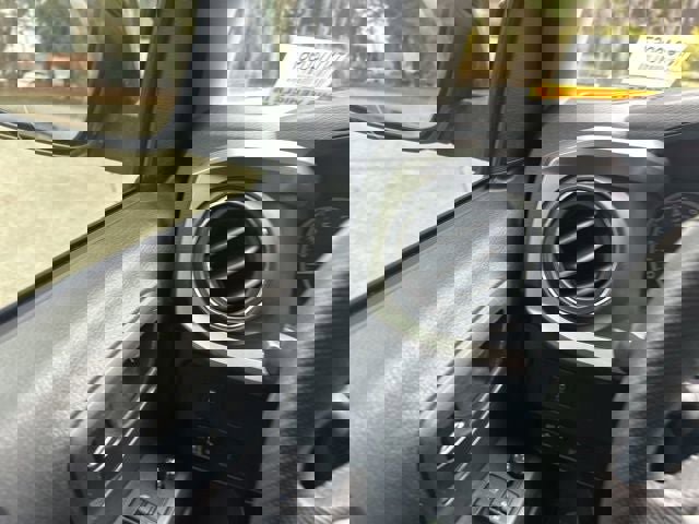 Used 2022 Toyota Tacoma SR5 image 20