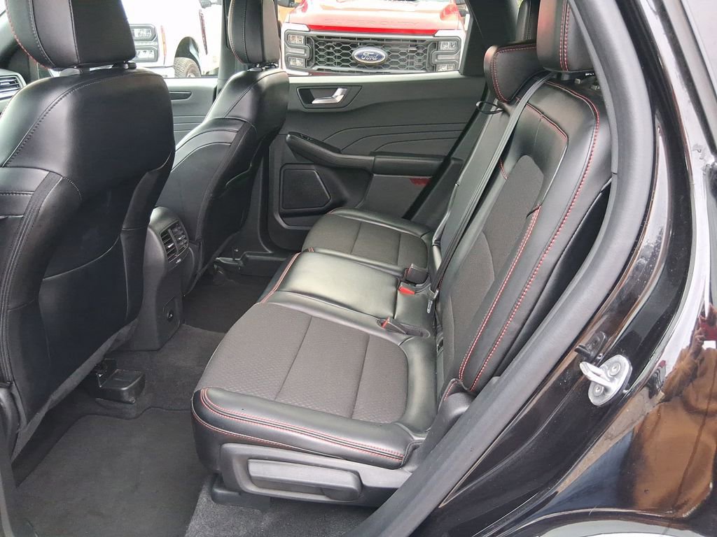Used 2024 Ford Escape ST-Line image 23