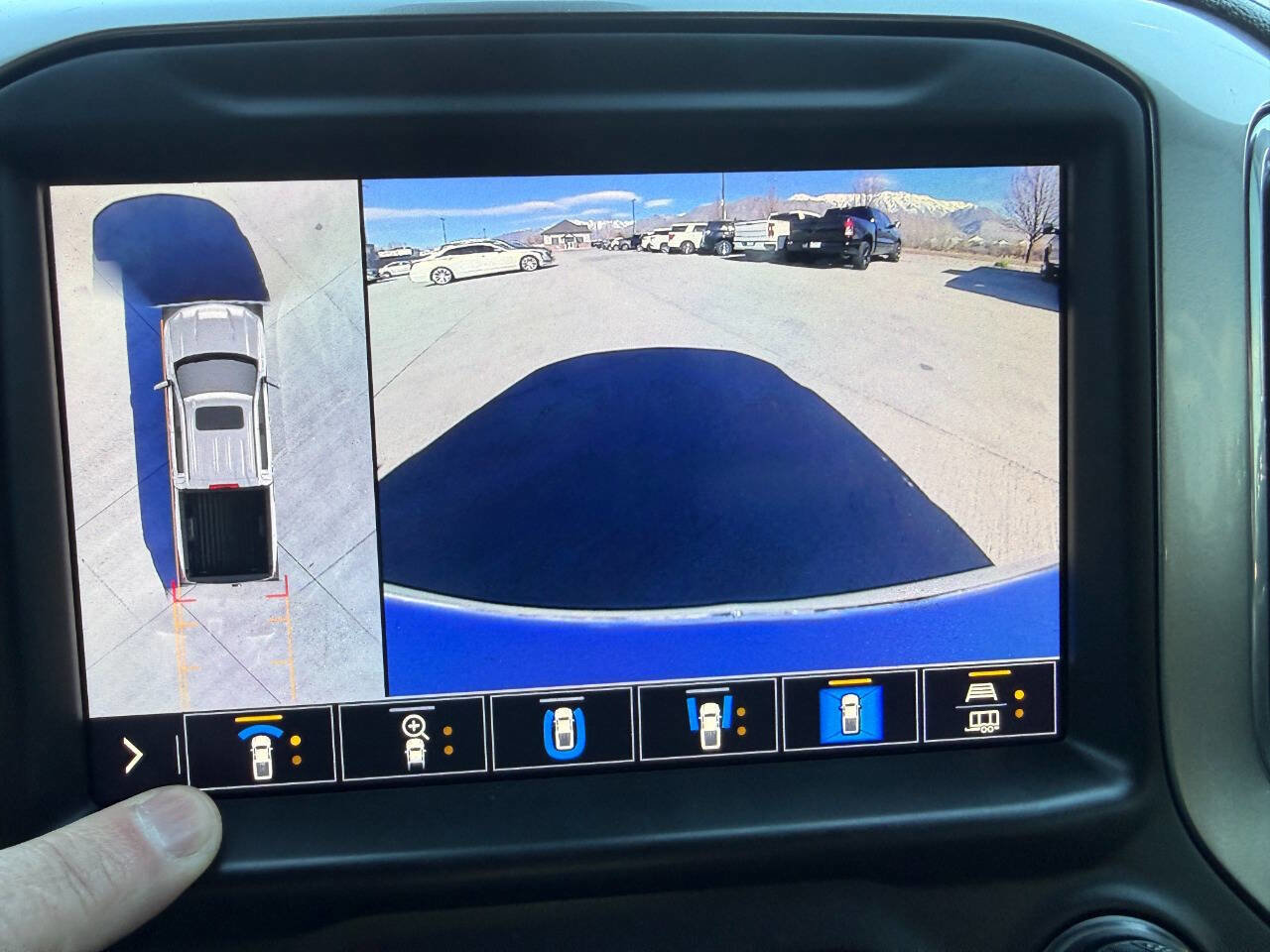 Used 2021 Chevrolet Silverado 1500 LTZ w/ LTZ Premium Package image 45