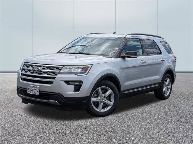 Used 2018 Ford Explorer XLT w/ Equipment Group 202A FWD image 1