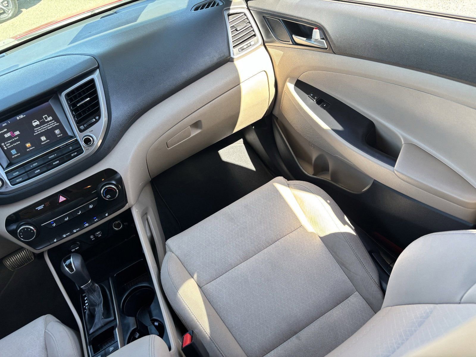 Used 2018 Hyundai Tucson SEL AWD/4WD image 17