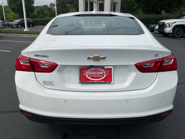 Used 2025 Chevrolet Malibu LT FWD image 9
