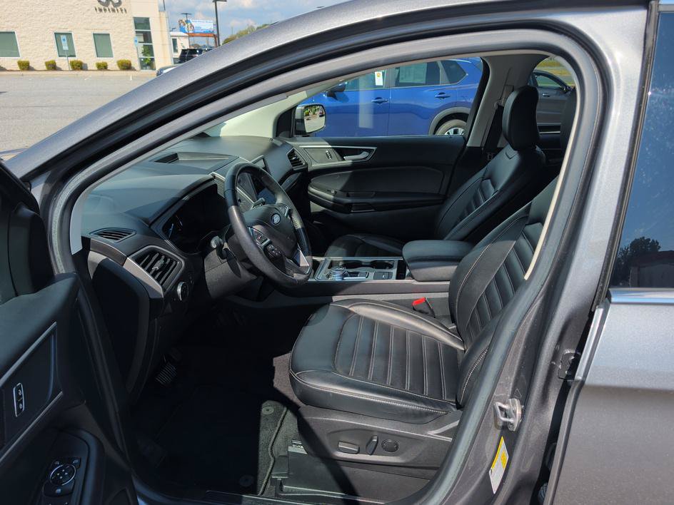 Used 2023 Ford Edge SEL w/ Convenience Package AWD/4WD image 8