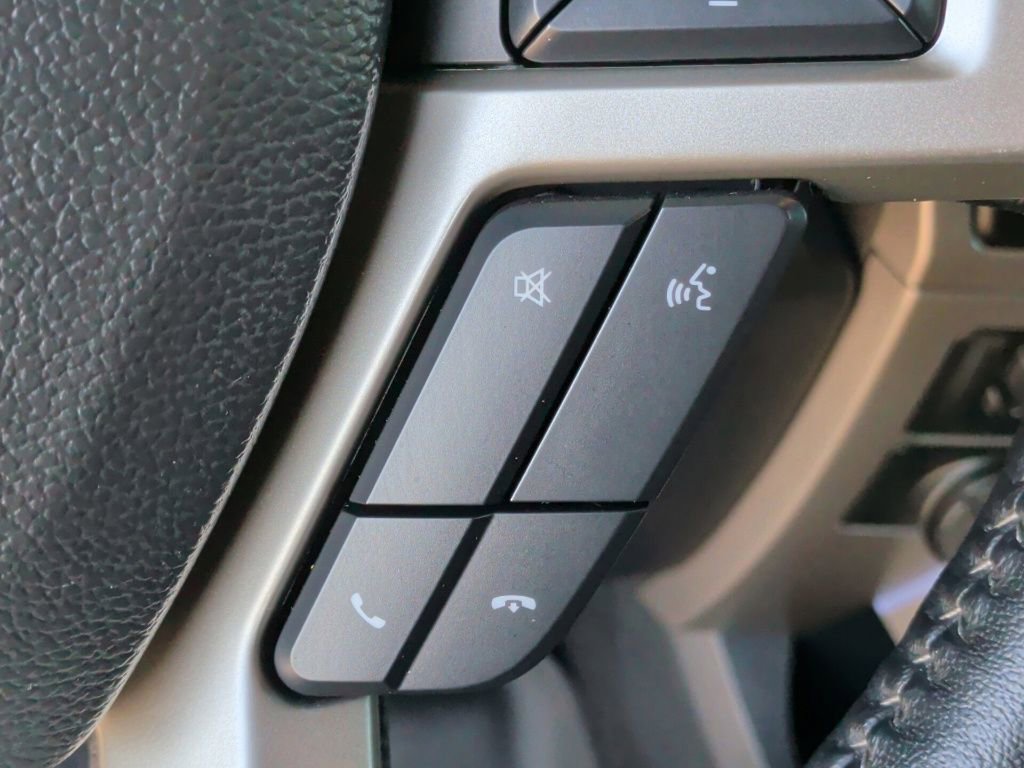 Used 2022 Ford F250 Lariat w/ Tremor Off-Road Package image 21