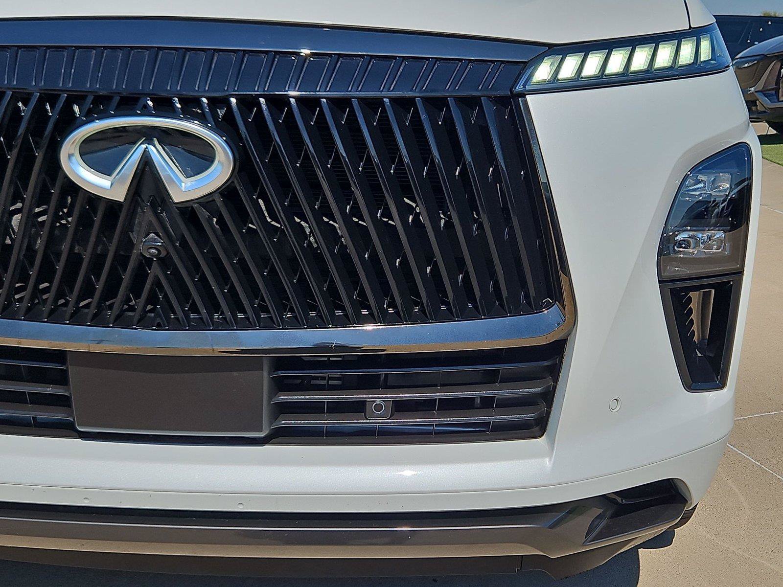 Used 2026 INFINITI QX80 Autograph w/ Premium Cargo Package AWD/4WD image 6