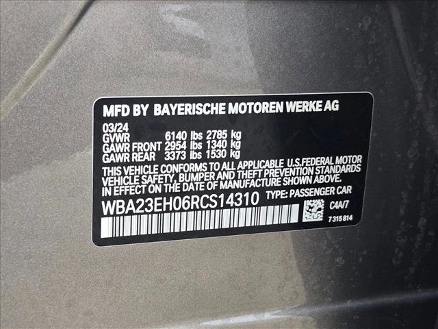 Used 2024 BMW 740i RWD image 26