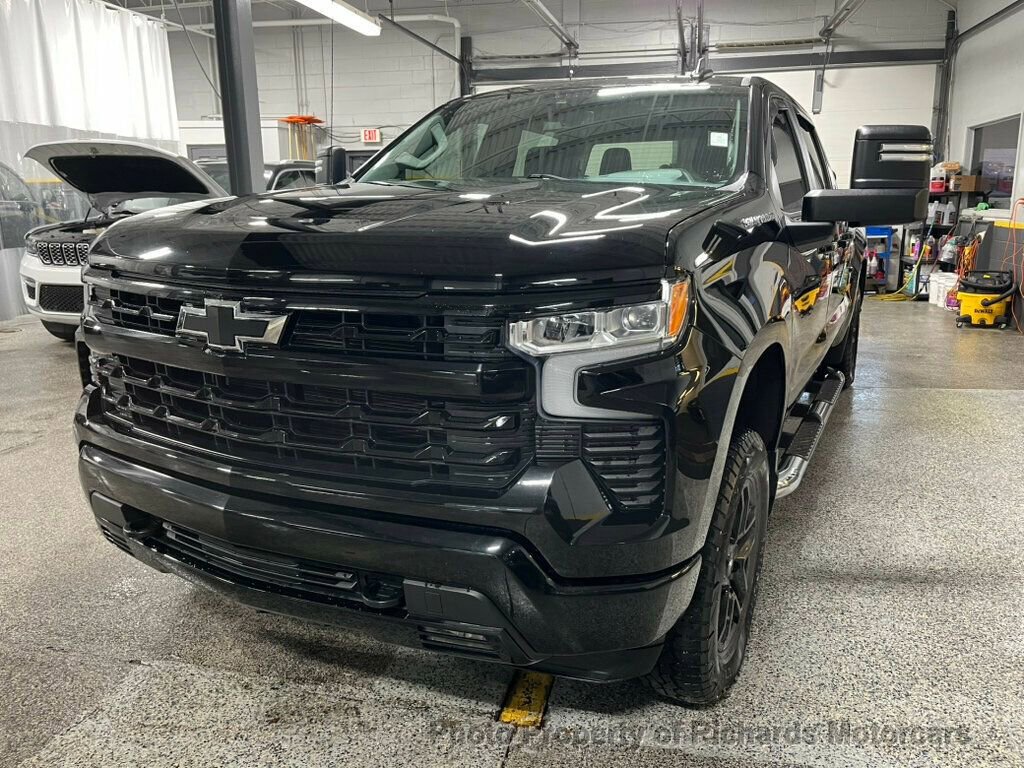 Used 2022 Chevrolet Silverado 1500 RST w/ Max Trailering Package image 7