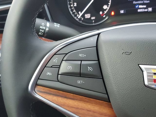 Used 2025 Cadillac XT5 Premium Luxury w/ LPO, Floor Liner Package AWD/4WD image 17