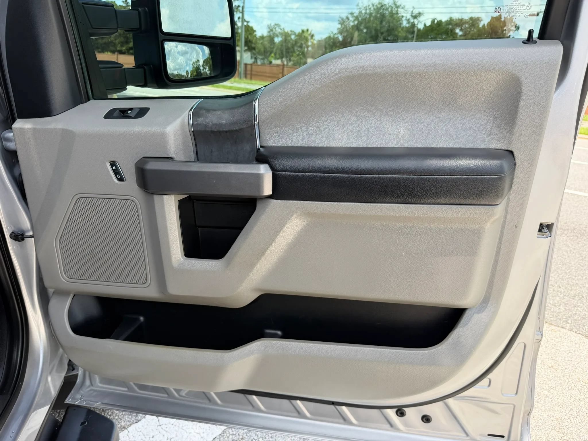Used 2020 Ford F250 XLT w/ XLT Premium Package AWD/4WD image 37