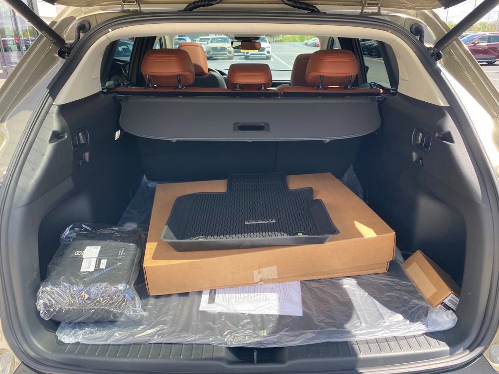 New 2026 MAZDA CX-50 Meridian Edition w/ Weather Package AWD/4WD image 23