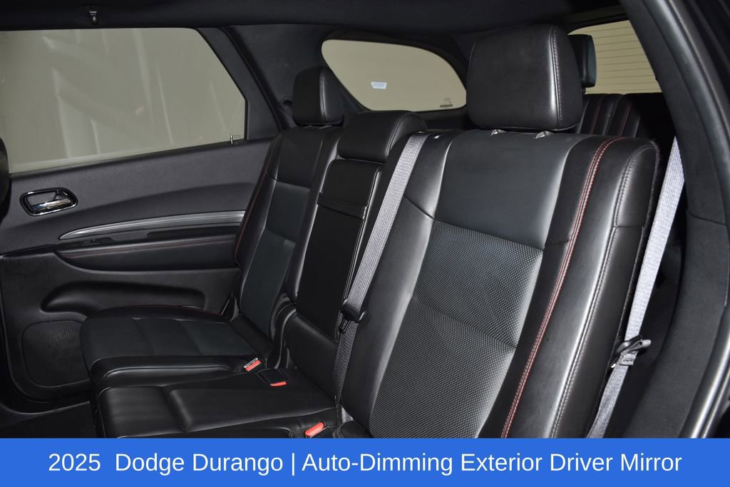 Used 2025 Dodge Durango GT image 28