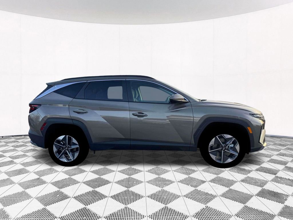 New 2026 Hyundai Tucson SEL image 14
