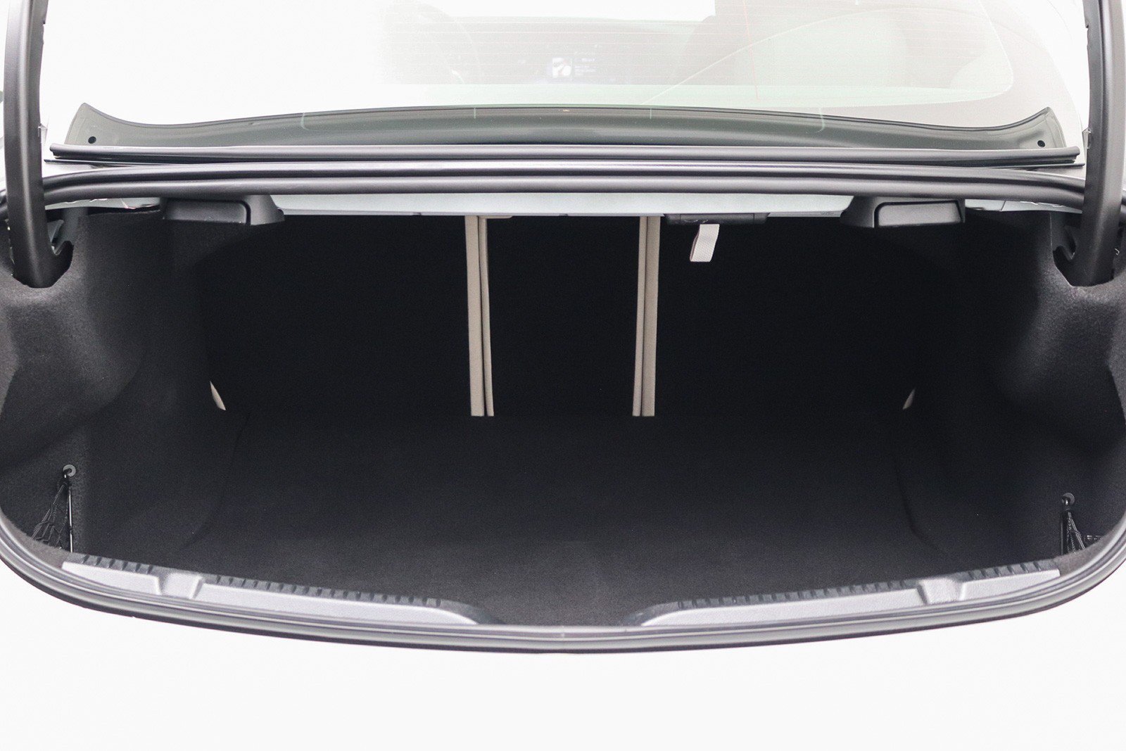 Used 2019 Mercedes-Benz E 450 Coupe image 32