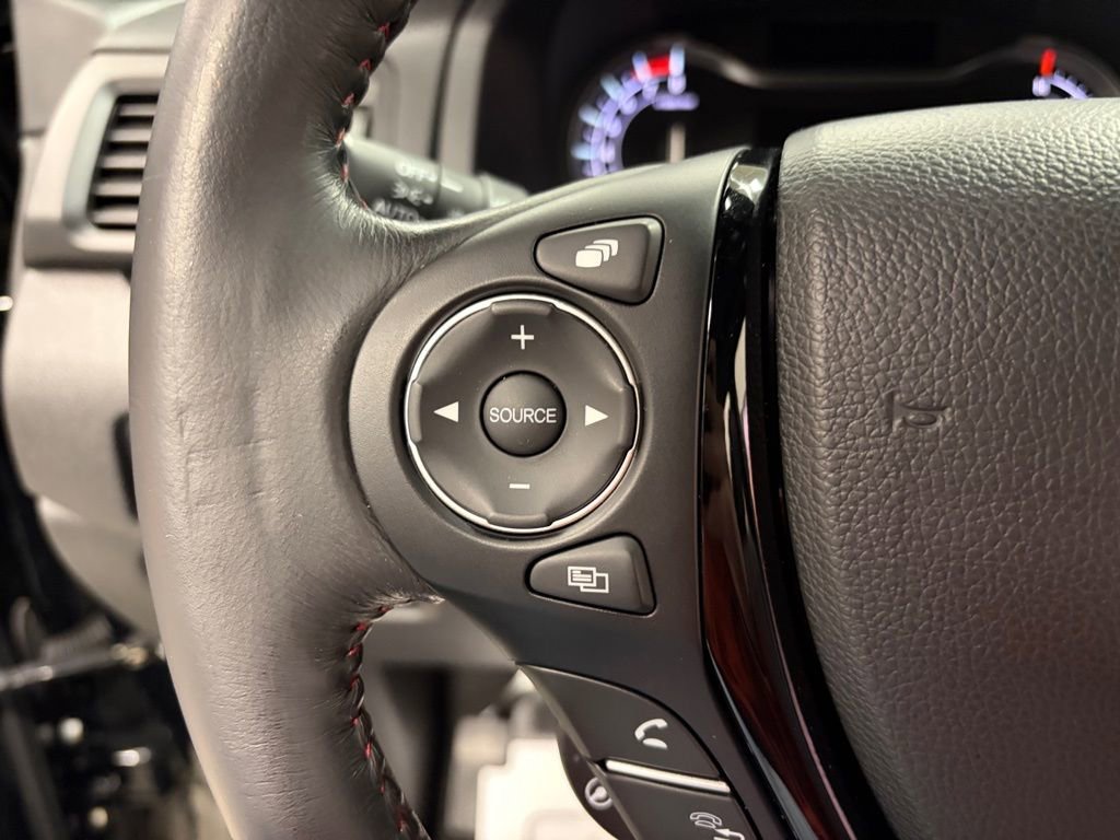 Used 2018 Honda Ridgeline Black Edition image 13