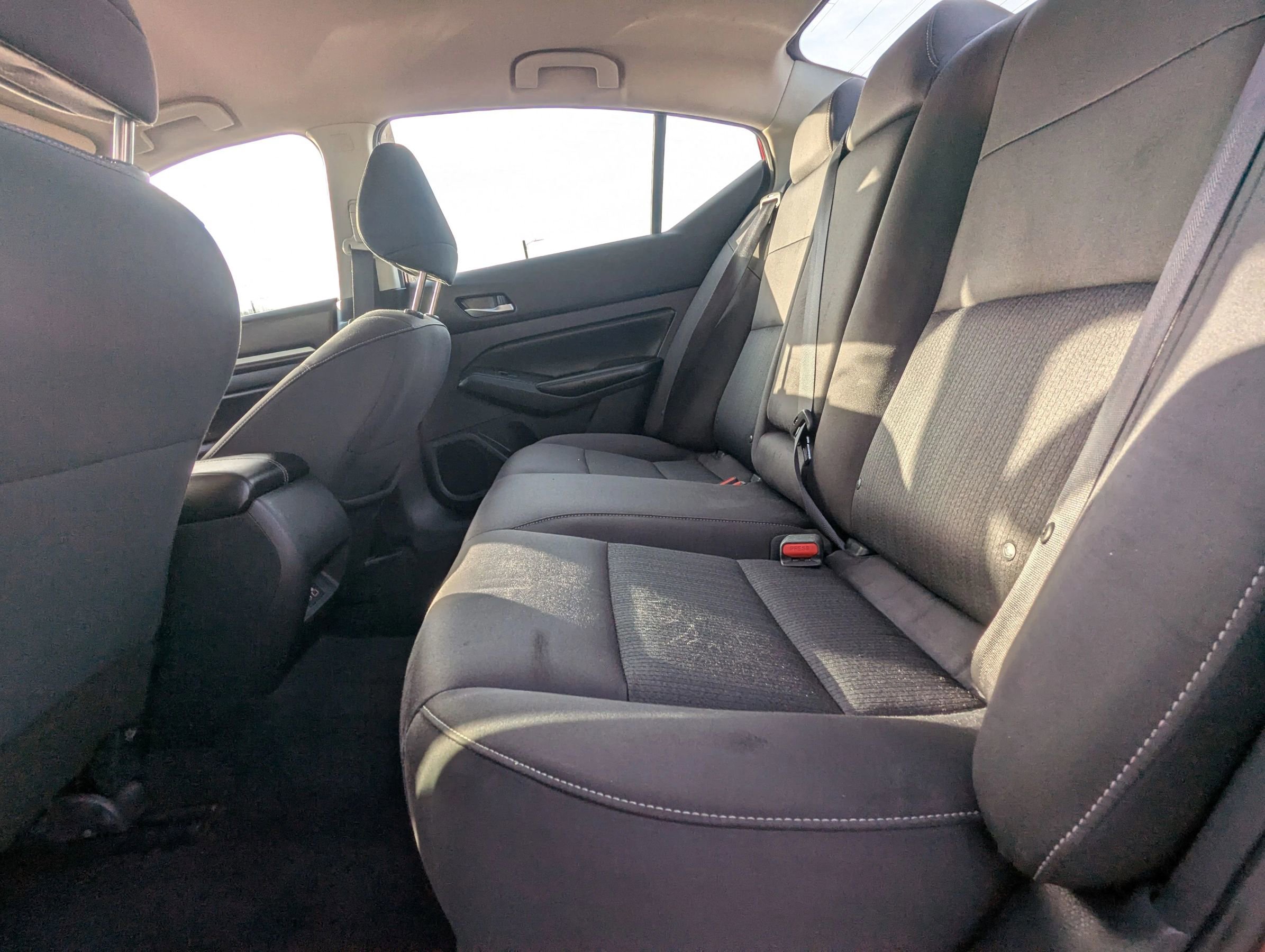 Used 2022 Nissan Altima 2.5 SV image 10