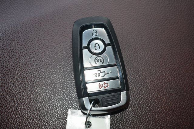 Used 2023 Ford F150 Lariat w/ Equipment Group 502A High image 41