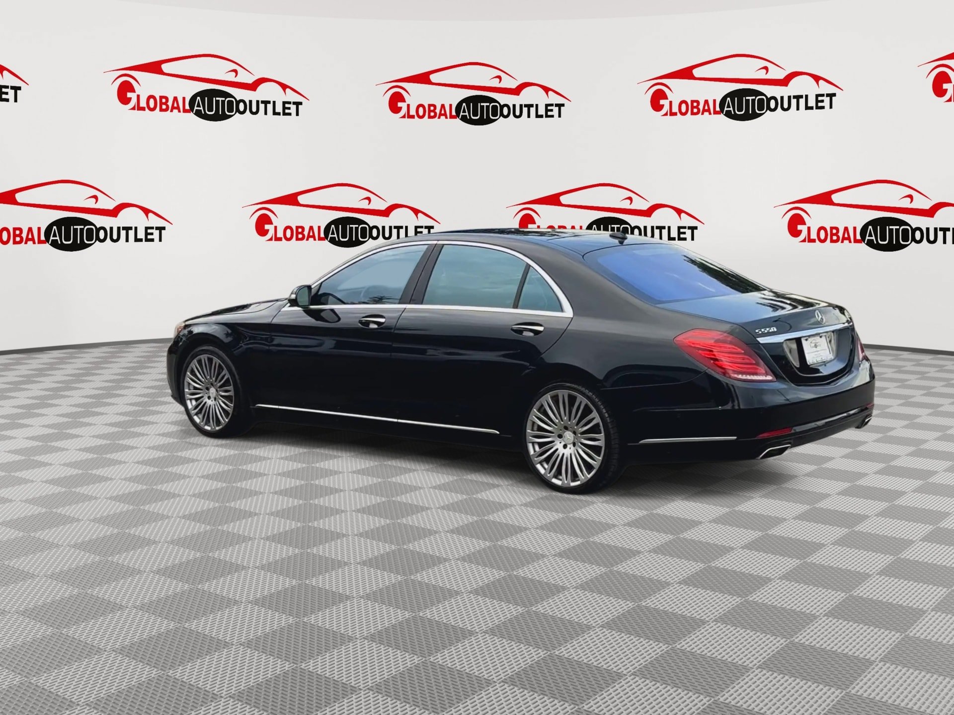 Used 2016 Mercedes-Benz S 550 Sedan image 7